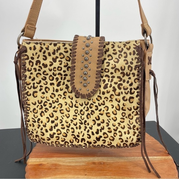Trinity Ranch Handbag Cross Body Hair on Hide Leopard Cheetah Tan Brown Bag - Picture 2 of 10